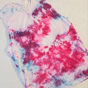 Tye dye muscle tee